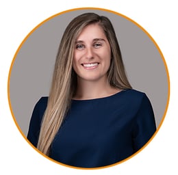 Round 4-Email Signature - Gabbie - Lt gray bckgrnd-Orange circle